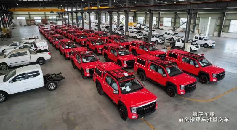 大将军皮卡批量交付前突指挥车 化身开路先锋守护美好家园